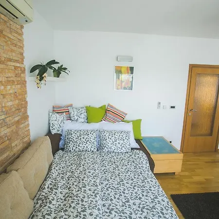 Apartments Mec & Tik * Split