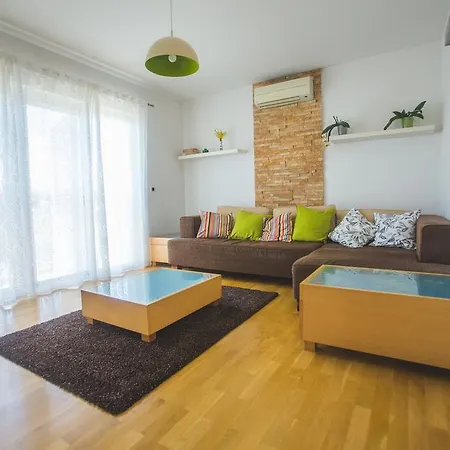 Apartments Mec & Tik