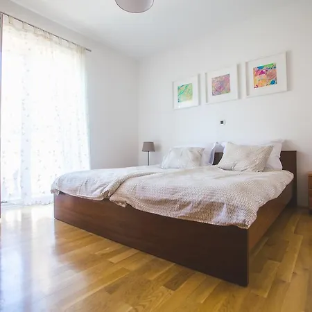 Apartments Mec & Tik Split