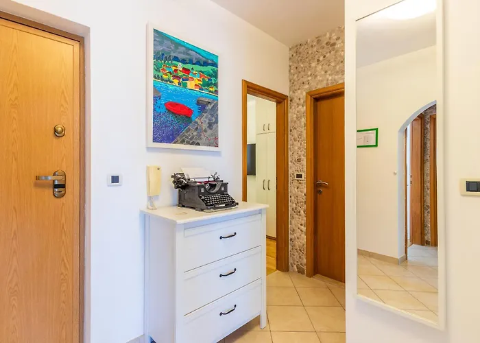 Apartments Mec & Tik