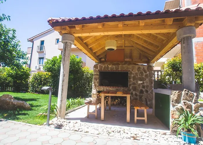 Apartments Mec & Tik Split