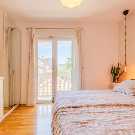 Apartments Mec & Tik Daire