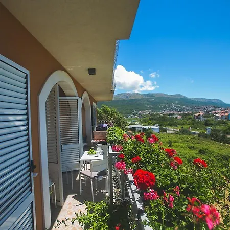 Apartments Mec & Tik Split