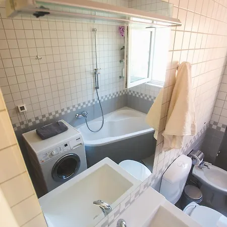 Daire Apartments Mec & Tik *